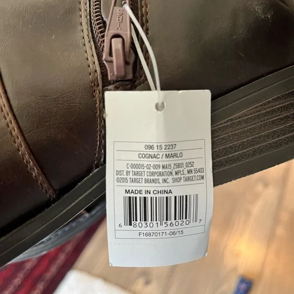 Riding boots from Target, brand new with tags, size 7.5 - Picture 5 of 5